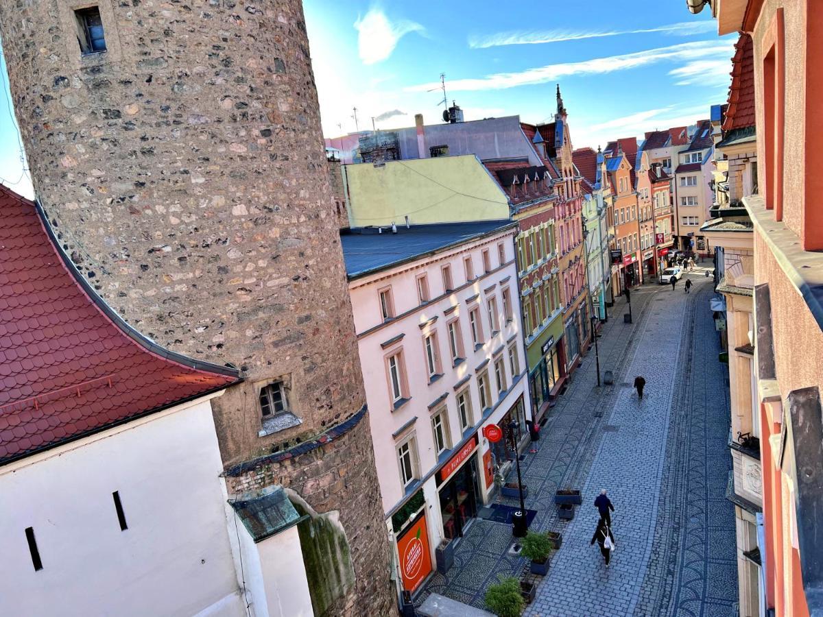 Apartament W Samym Centrum Jeleniej Gory Jelenia Gora Dış mekan fotoğraf